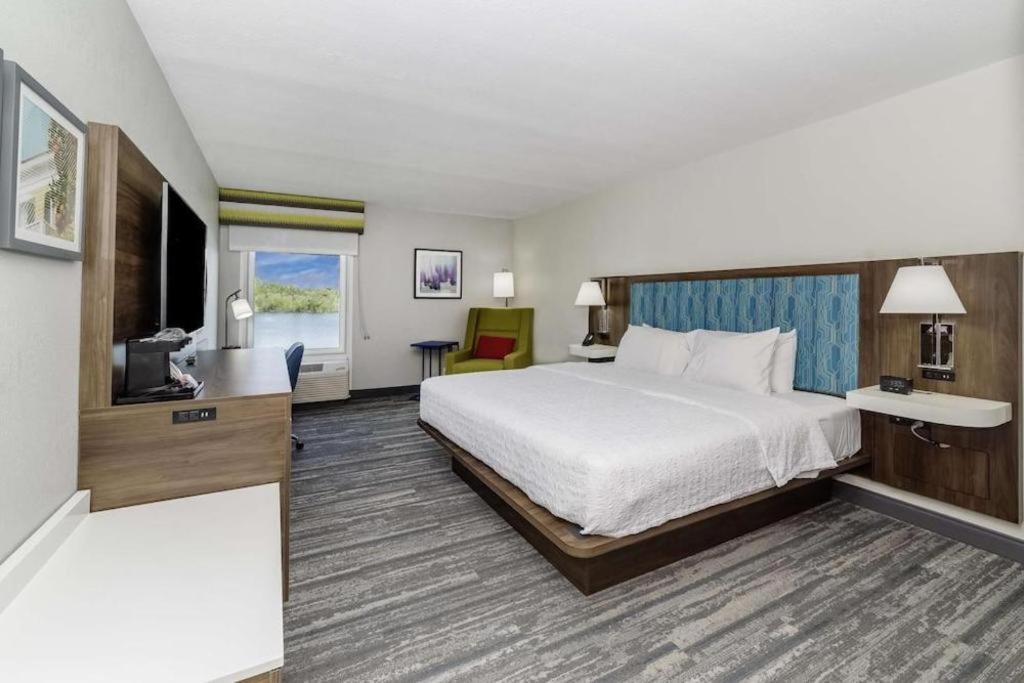 Holiday Inn Express Hotel & Suites Port Charlotte Esterno foto