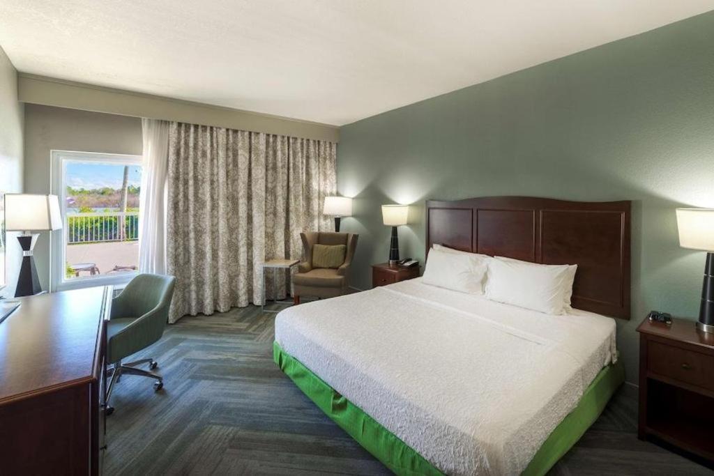 Holiday Inn Express Hotel & Suites Port Charlotte Esterno foto