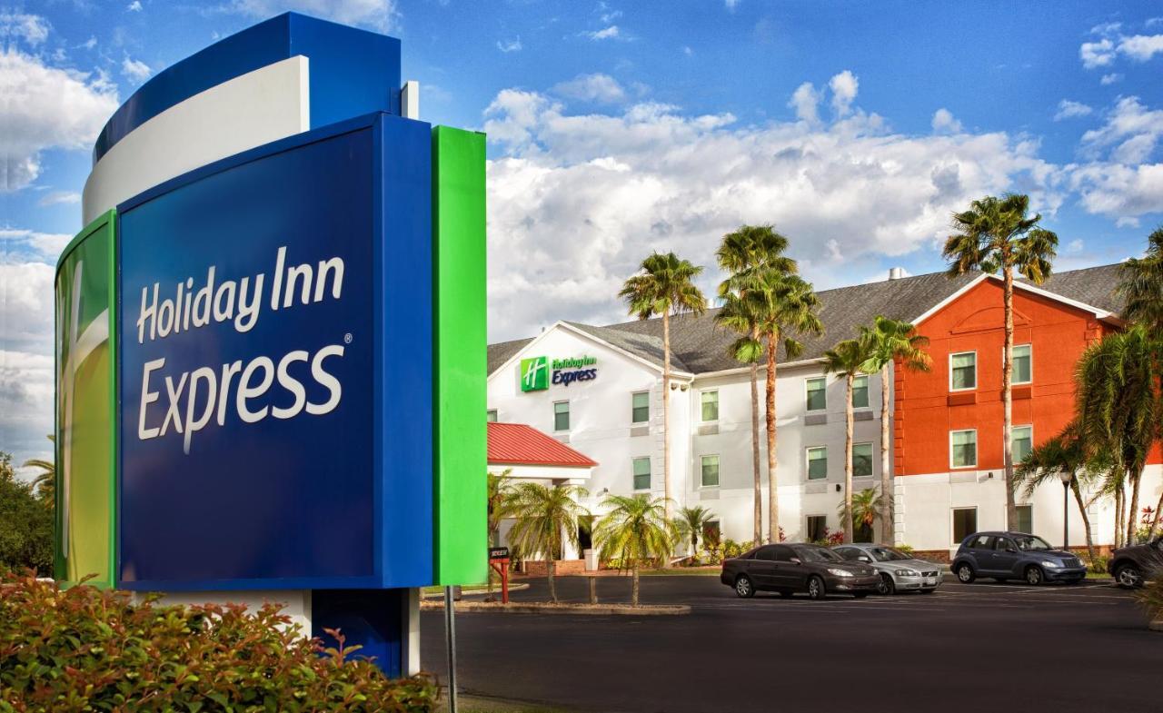 Holiday Inn Express Hotel & Suites Port Charlotte Esterno foto